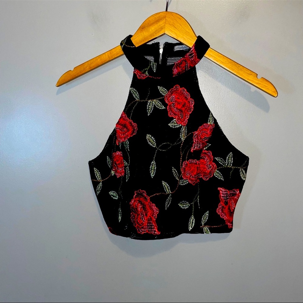 Black rose crop top